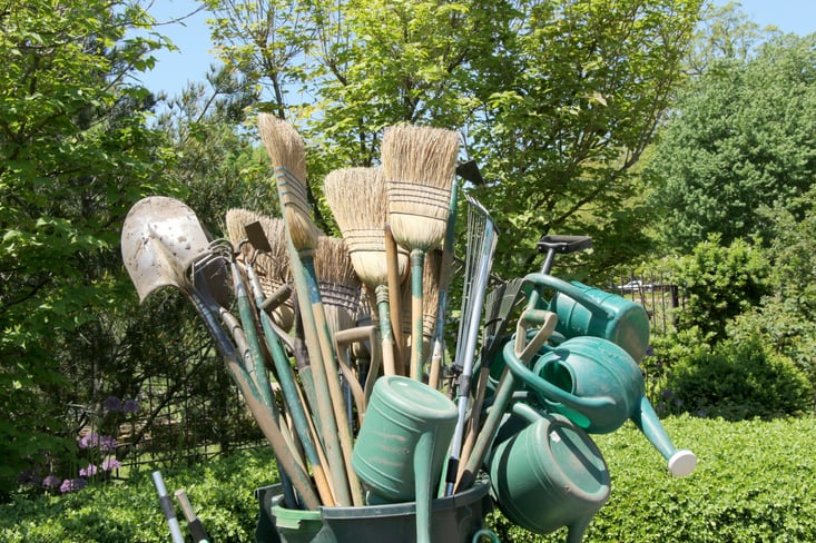 gardening-tools.jpg