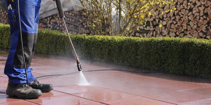 pressure-wash-home.jpg